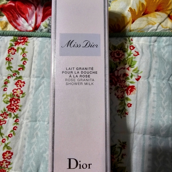 Dior Other - Miss Dior ROSE GRANITA SHOWER MILK